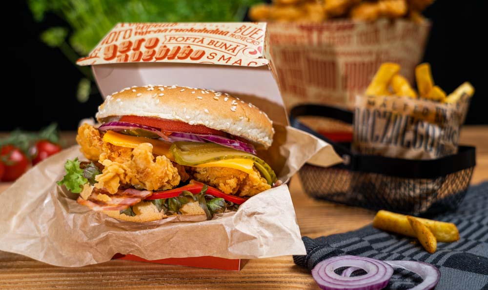 hamburguesa en una caja apetitosa