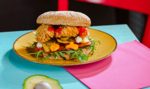 Hamburguesa de pollo a la mexicana